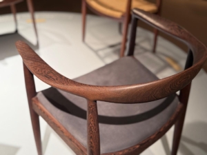 見て、座って、Wegnerに惹かれる。